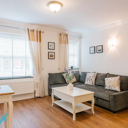 Apartamento The Flat 2 By Sheryl - Stone Throw To Northampton Gen Hosp & Town Centre Exterior foto